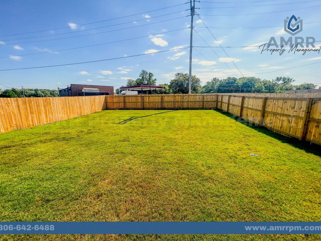 107 Anita Plz - Photo 2 of 17