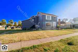 featured image of 202 W Main St