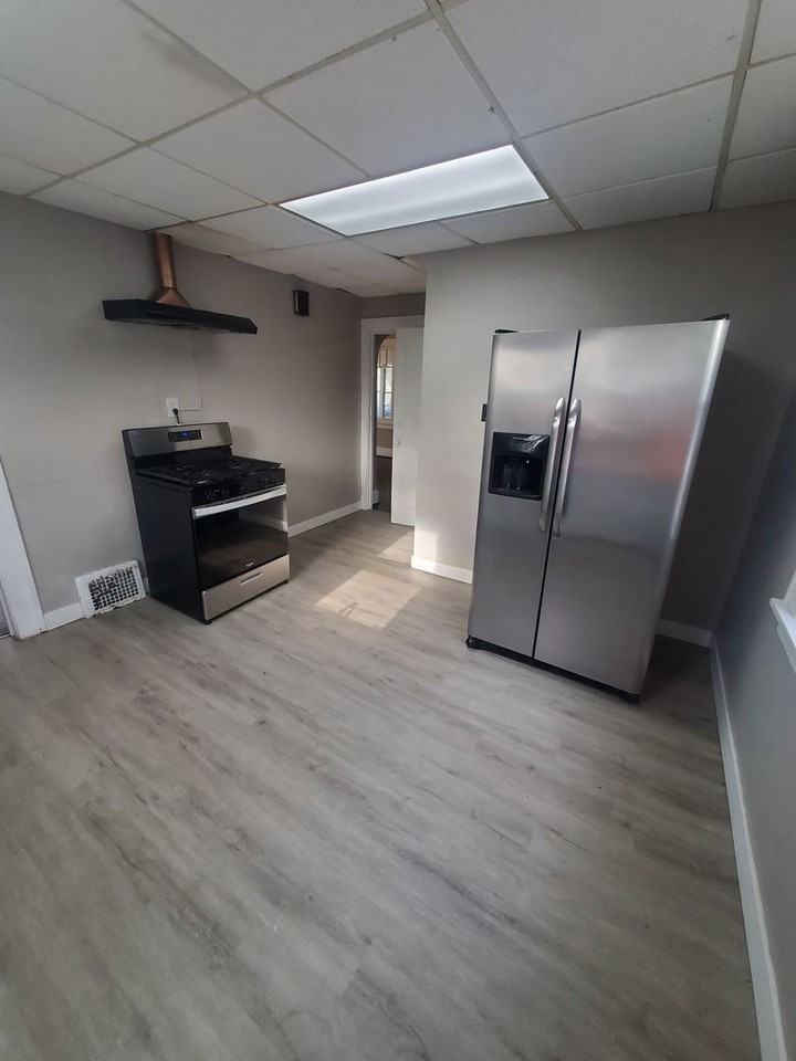 6817 21st Ave - Photo 2 of 15