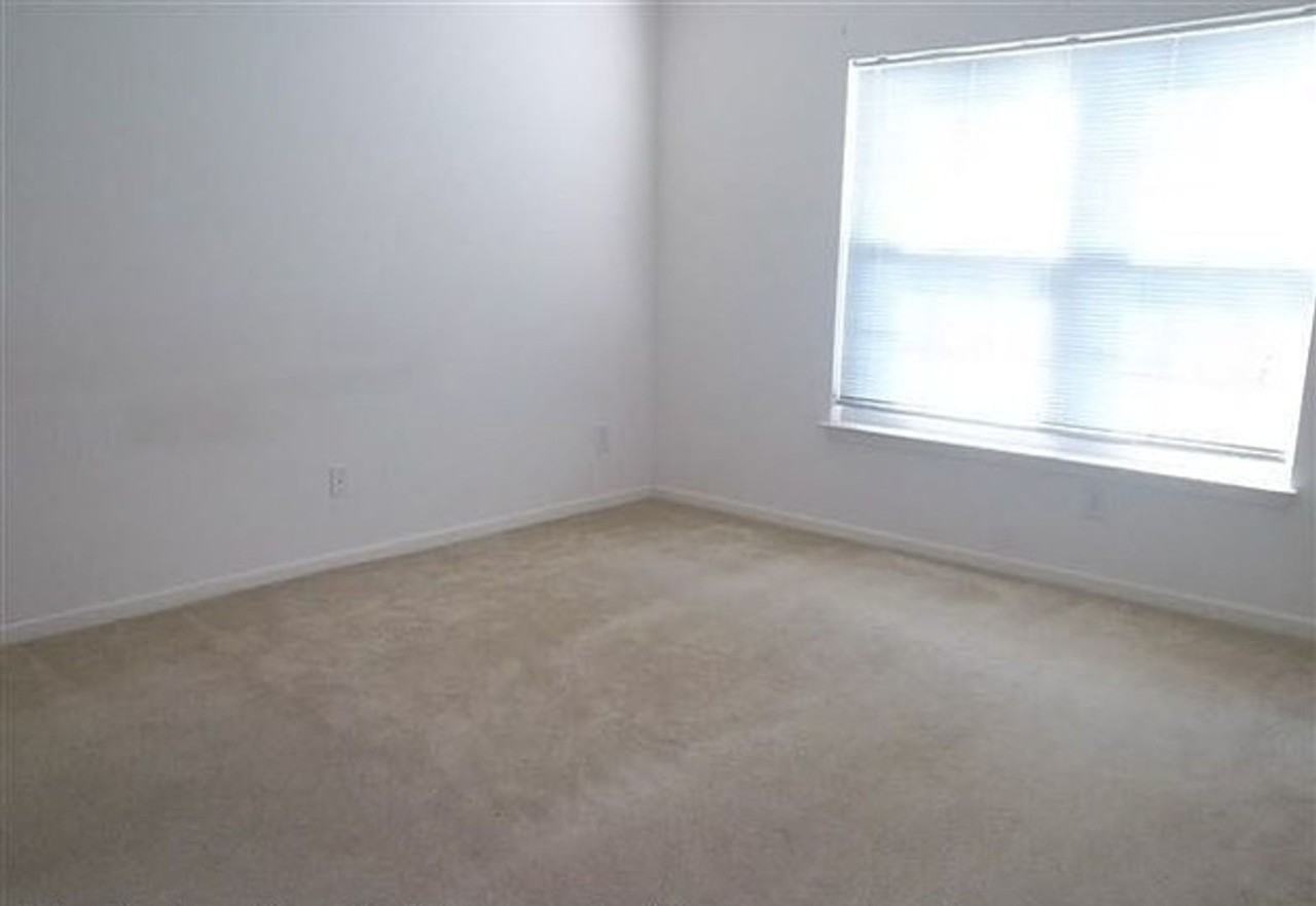 2806 Oak Hill Dr - Photo 3 of 5