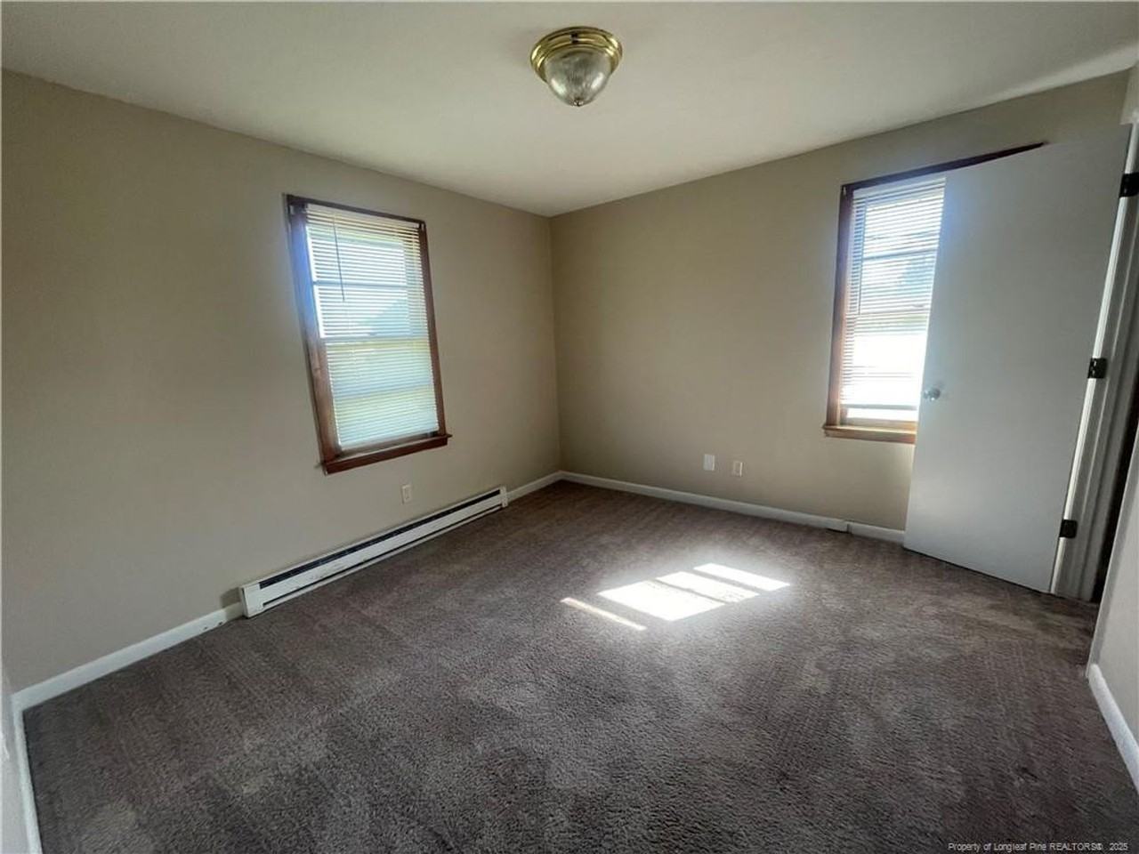 1624 Eureka Ave - Photo 7 of 7