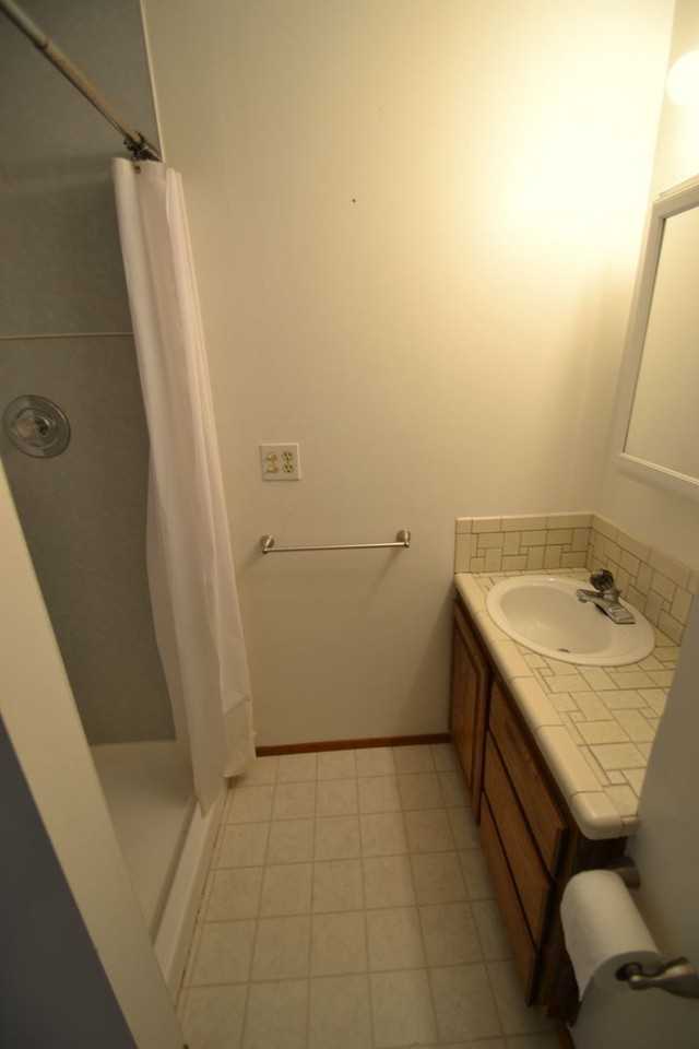 13702 Densmore Ave N - Photo 5 of 14