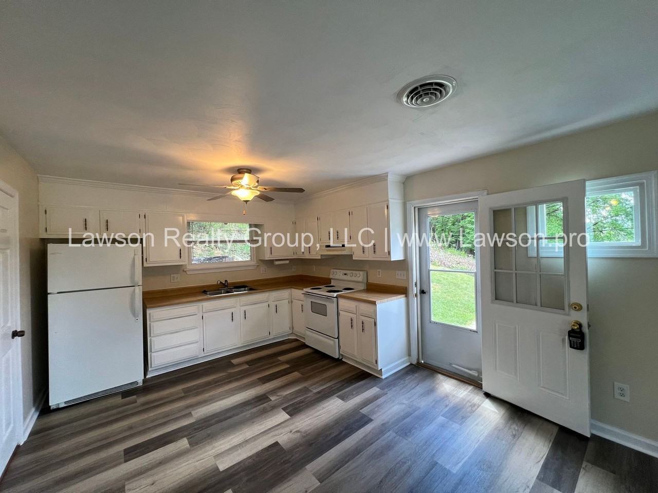1527 Glenwood Dr Se ##Se - Photo 3 of 30