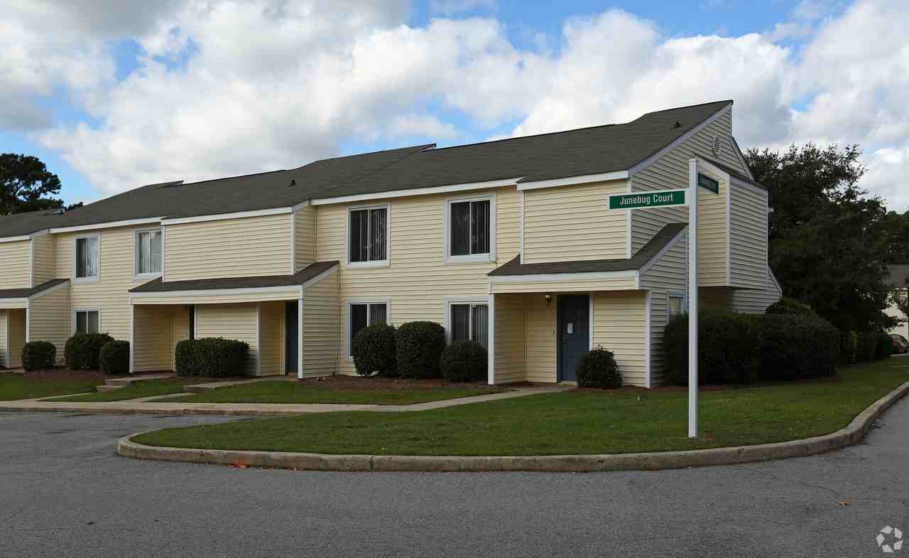 Harbour Landing - Photo 7 of 16