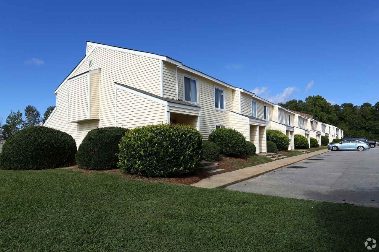 Harbour Landing - Photo 6 of 16