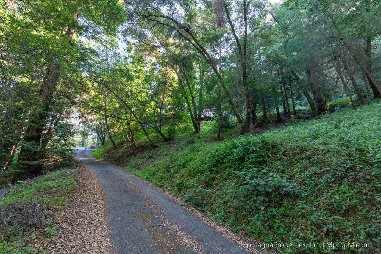 16337 Redwood Lodge Rd - Photo 3 of 40