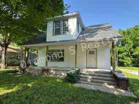 1205 S National Ave - Photo 1 of 1