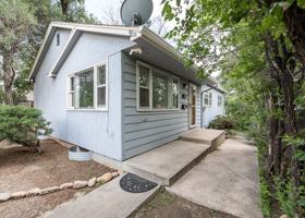 featured image of 909 E Costilla St