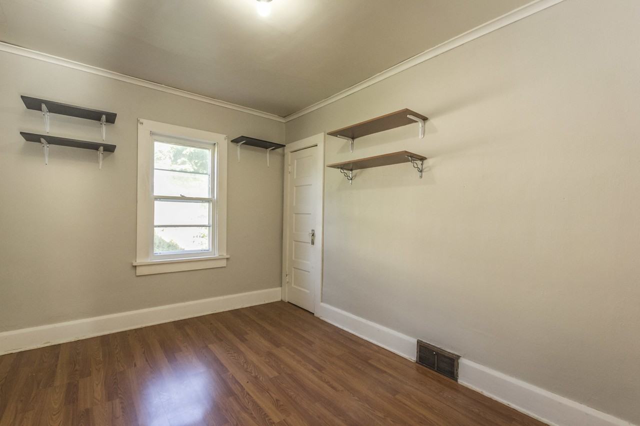 3252 Dubuque Ave - Photo 5 of 18