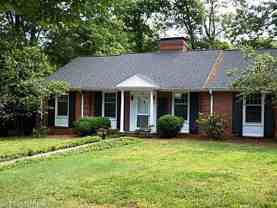 705 Dover Rd - Photo 1 of 1