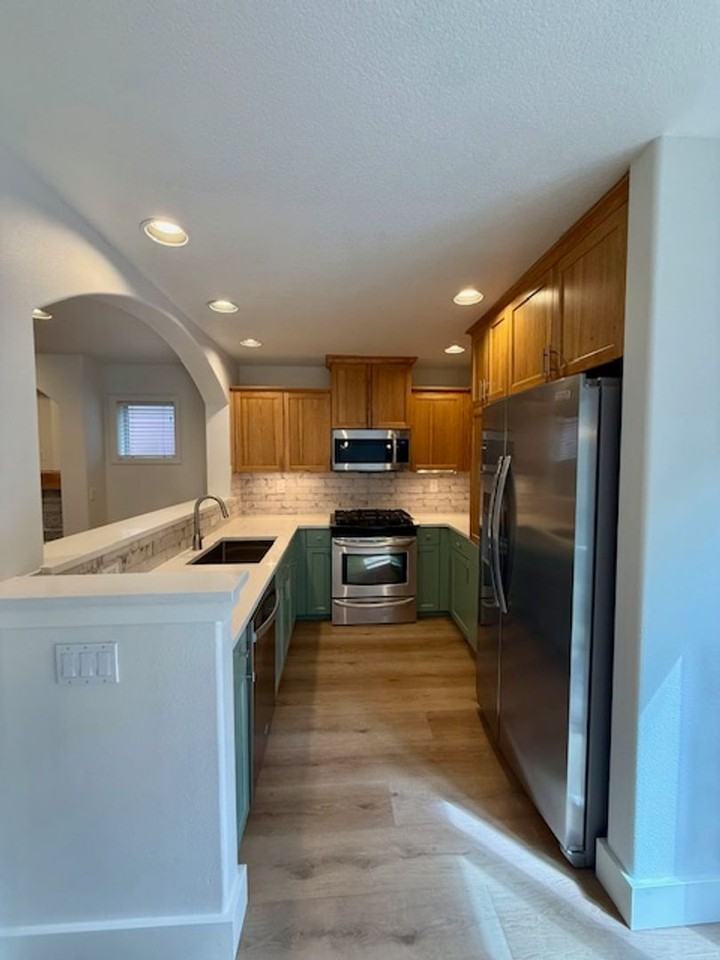 20278 Schaeffer Dr - Photo 3 of 22