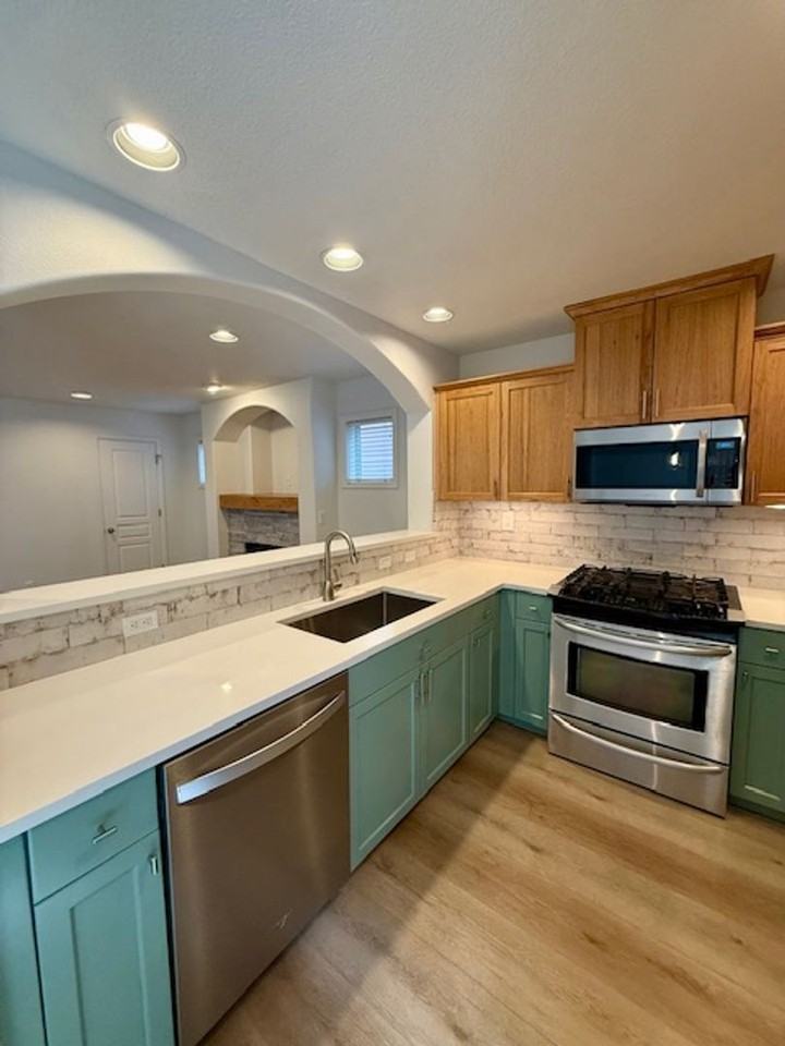 20278 Schaeffer Dr - Photo 4 of 22
