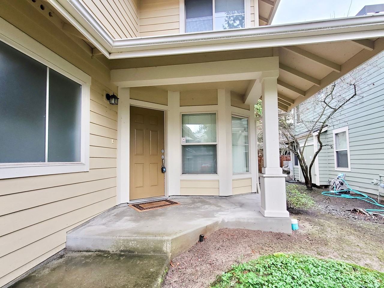 16016 Ne 93rd Way - Photo 2 of 24