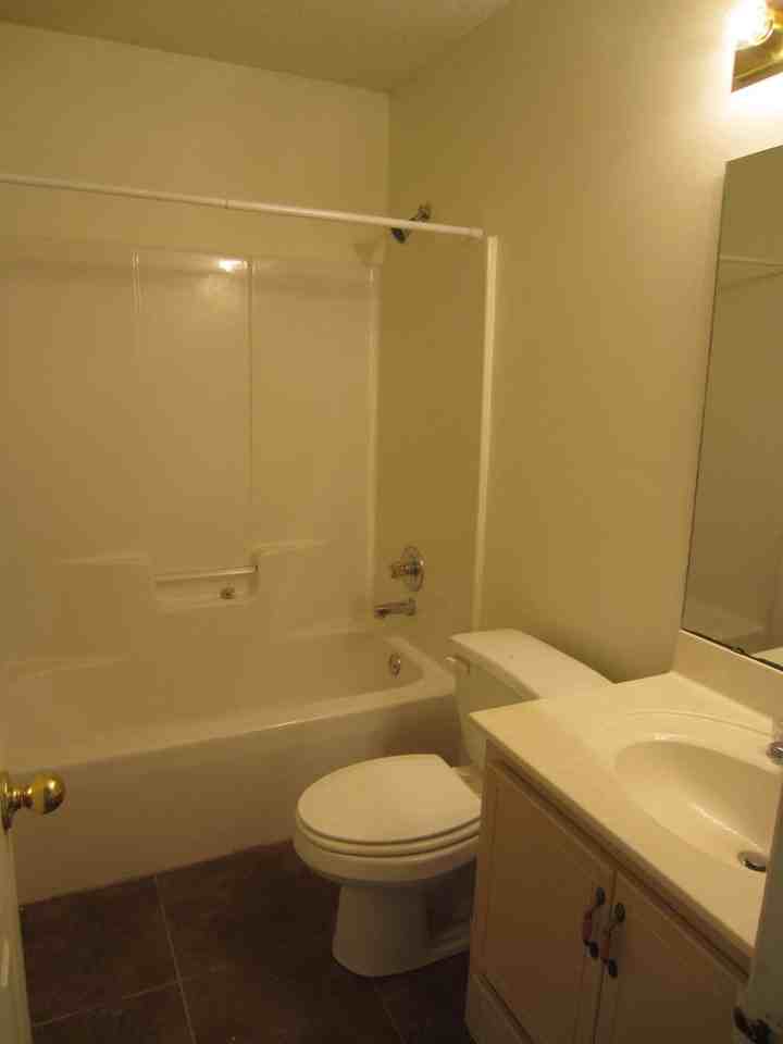 3237 Wingfield Way - Photo 5 of 9