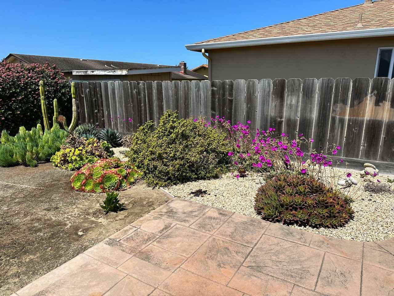 128 Redondo Ct - Photo 3 of 19