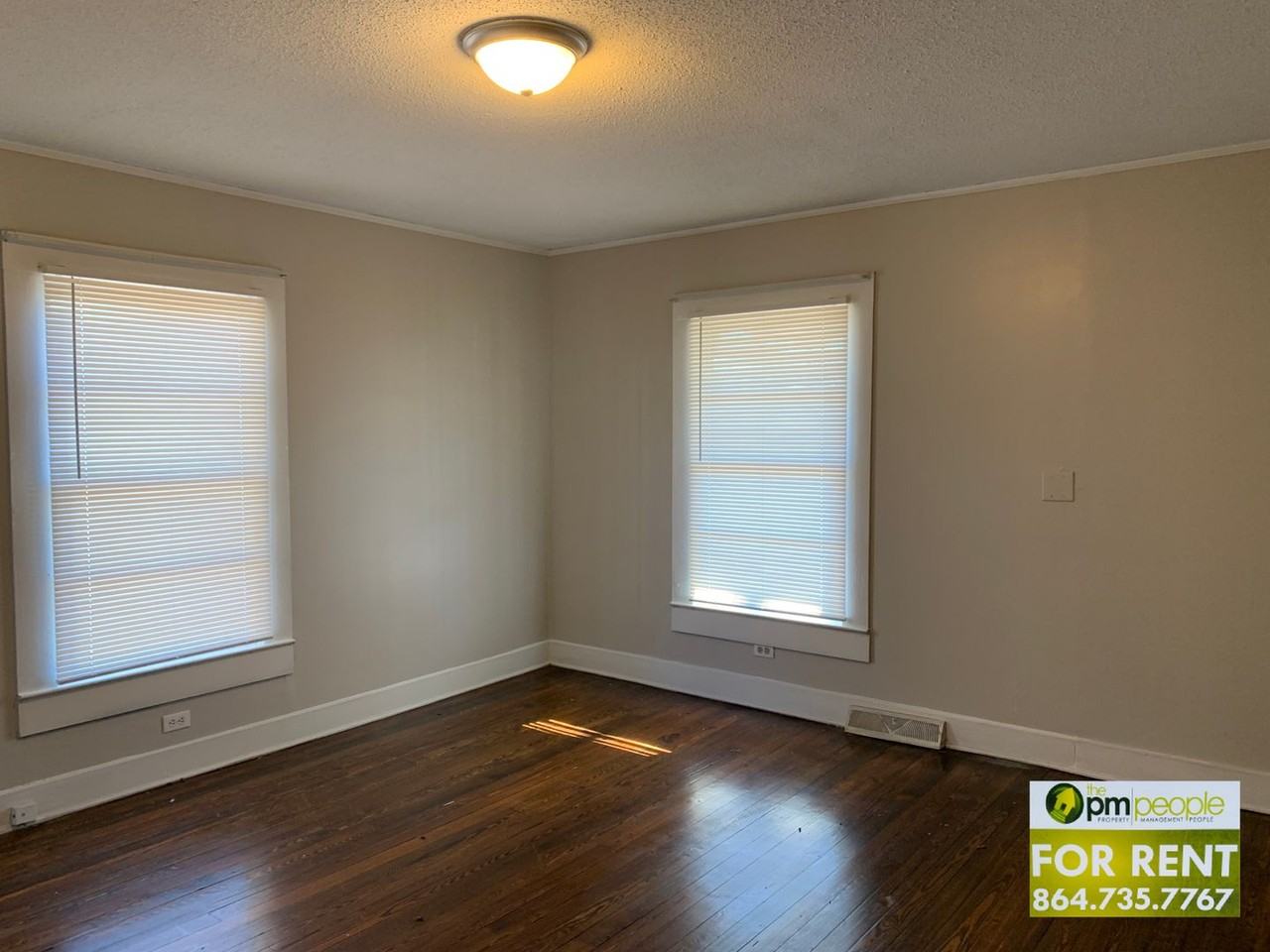 14 Mcbeth St - Photo 2 of 9