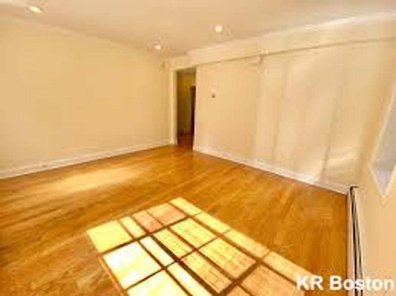 118 Saint Paul Street #16 - Photo 2 of 9