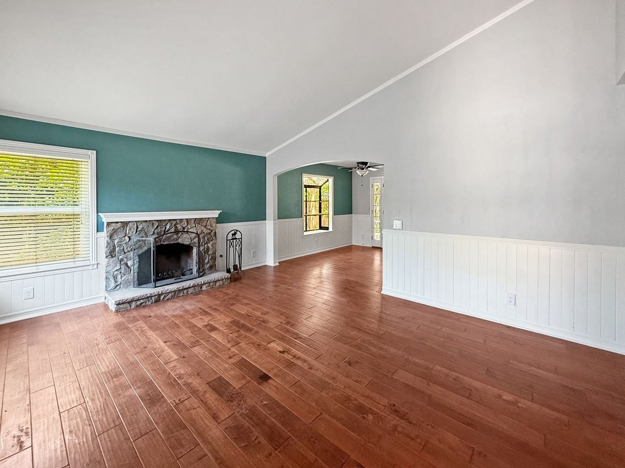 1934 Donahue Dr - Photo 2 of 25