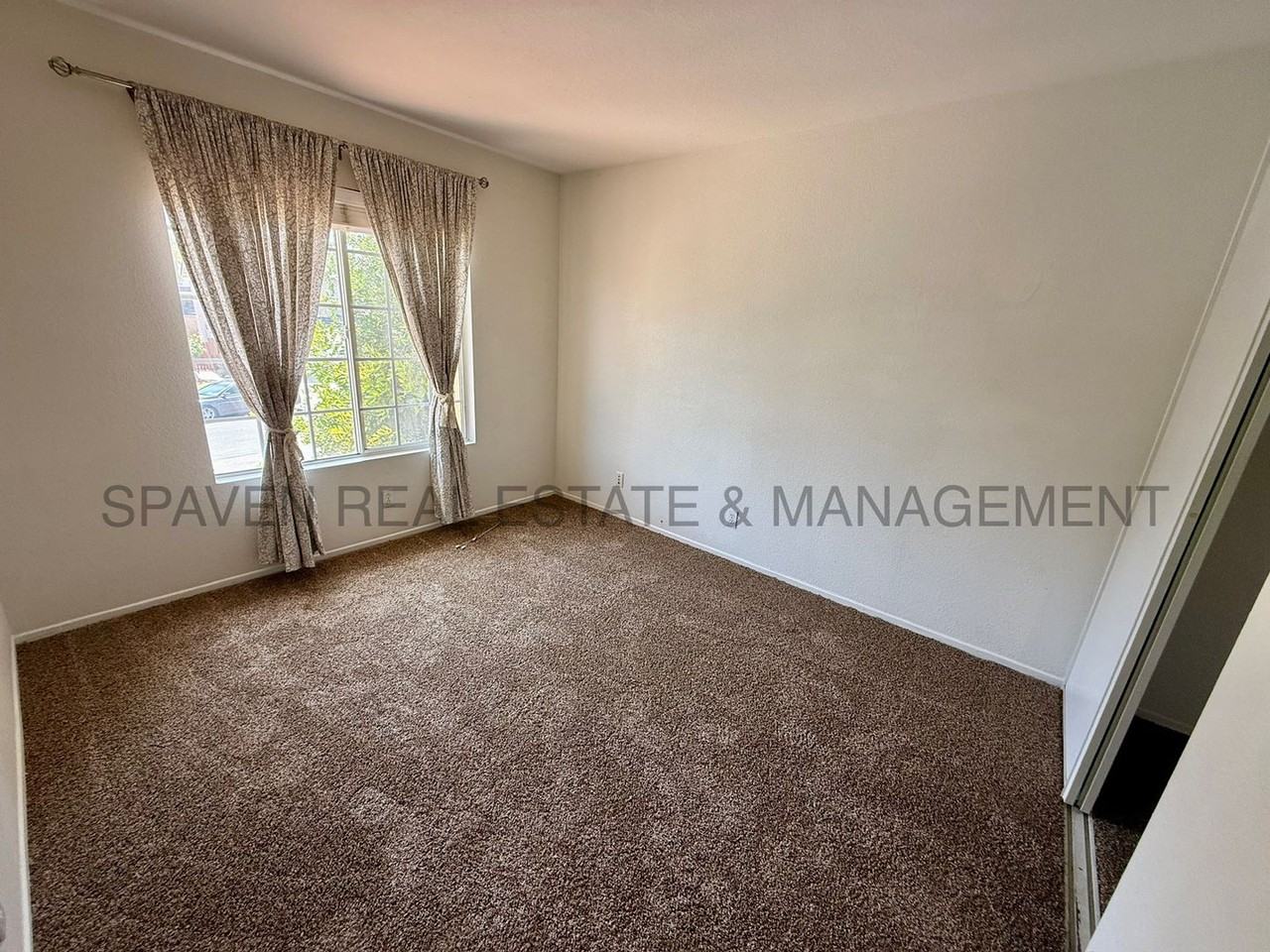 7689 Canberra Way - Photo 7 of 19