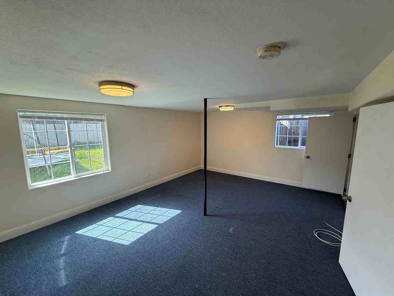 327 S 35th St - Photo 3 of 14