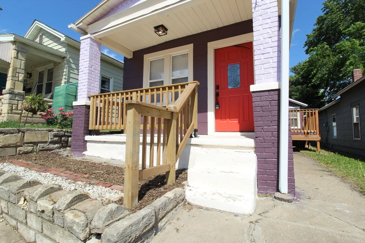 415 N Thompson St - Photo 2 of 14