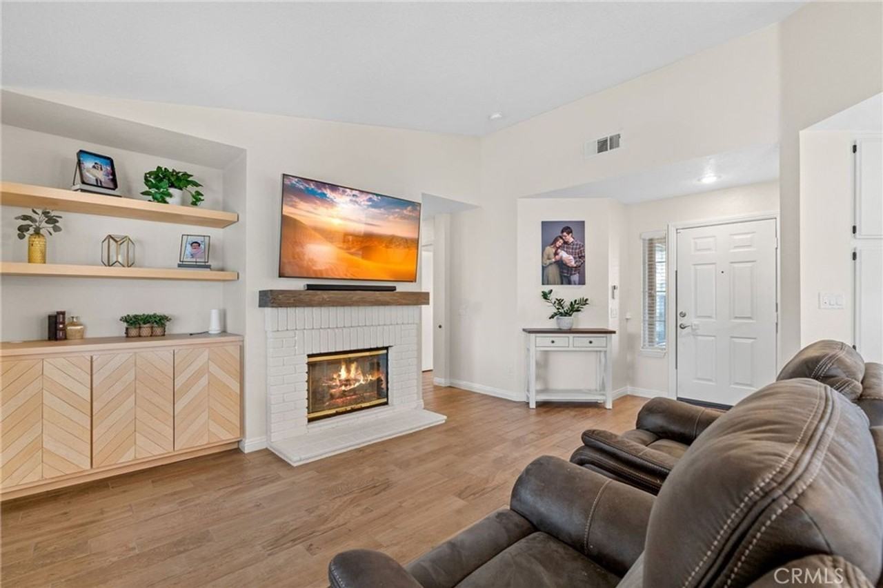 31491 Sonoma Ln - Photo 3 of 18