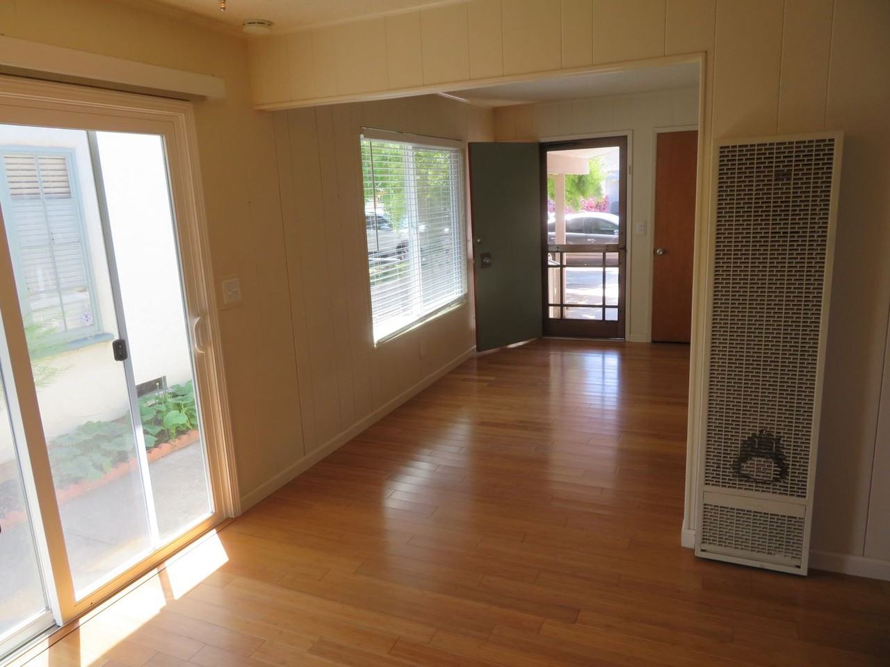 4825 Crystal St - Photo 3 of 18