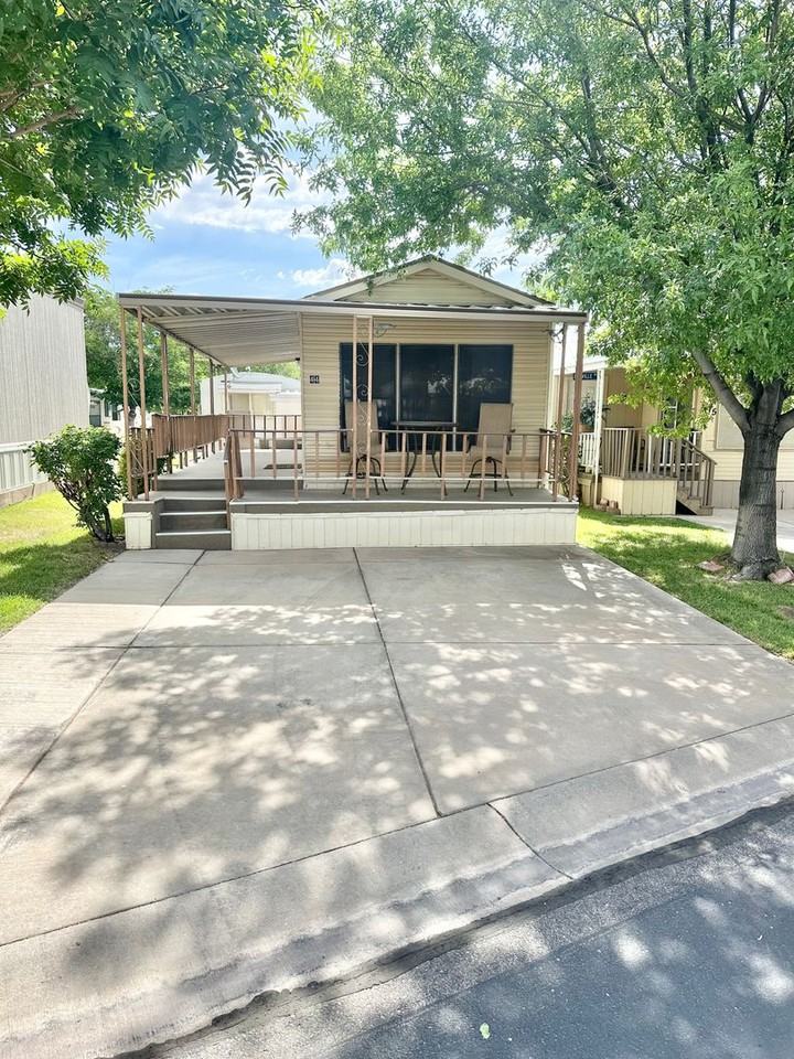 1150 W Red Hills Pkwy #44 - Photo 3 of 15