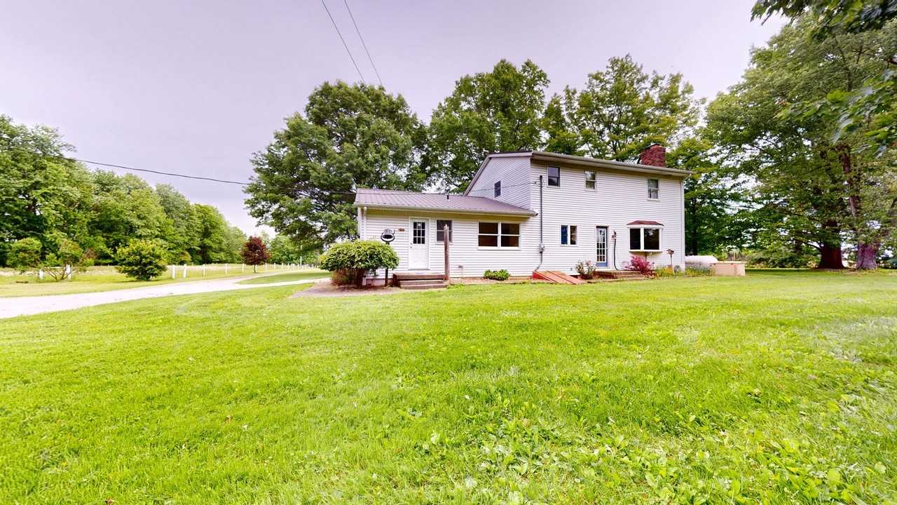 2915 Opdyke Rd - Photo 2 of 23