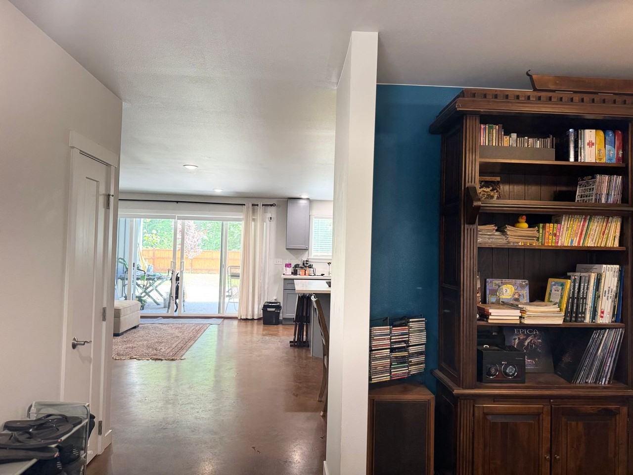 18506 Woodside Dr Se - Photo 3 of 32