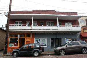 featured image of 9 W State St