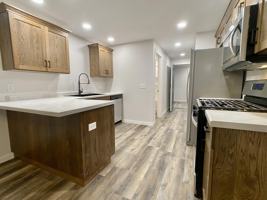 featured image of 423 Adams Ave