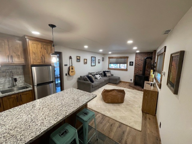 11869 Deerfield Dr - Photo 5 of 10