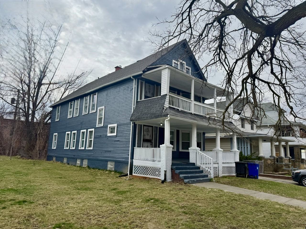 11215 Whitmore Ave #B - Photo 2 of 19