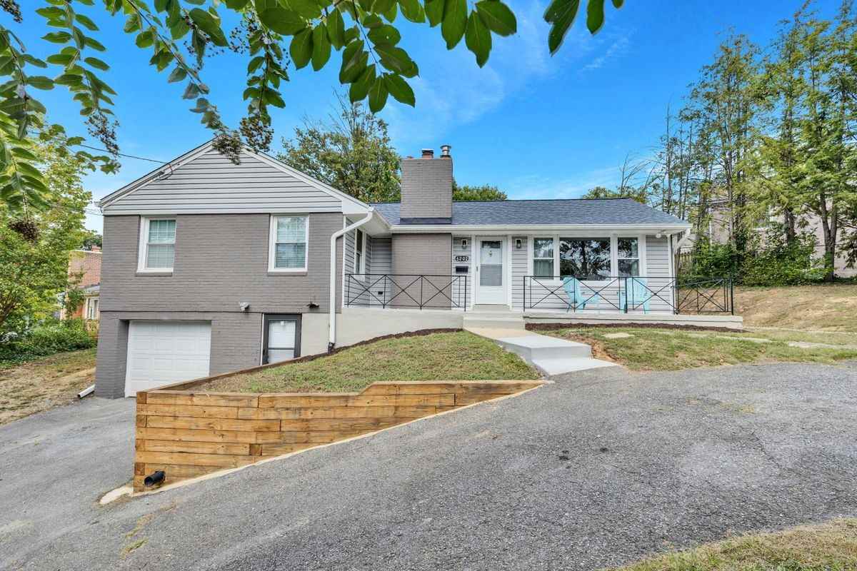 6202 Inwood St - Photo 3 of 21