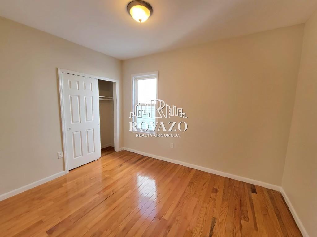 94 11th Ave W #3 - Photo 7 of 8