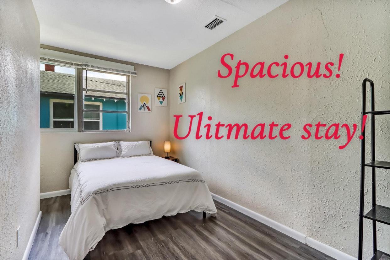 W 11th St - Photo 7 of 16