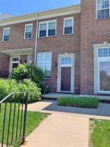 1904 Lindsay Ln - Photo 1 of 1