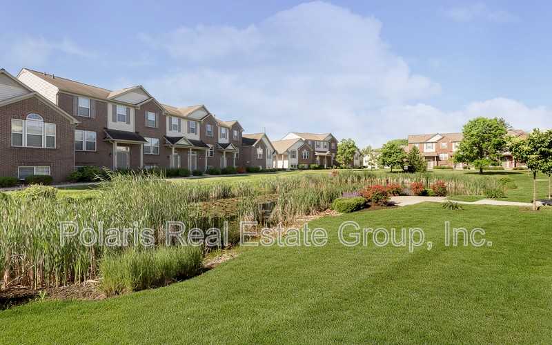 8333 Clayhurst Dr - Photo 3 of 30