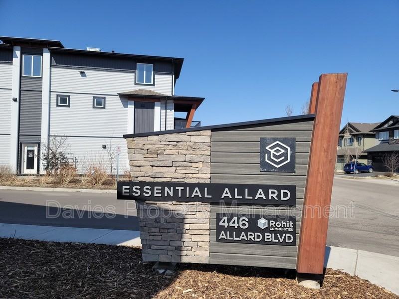 446 Allard Blvd Sw #30 - Photo 4 of 19