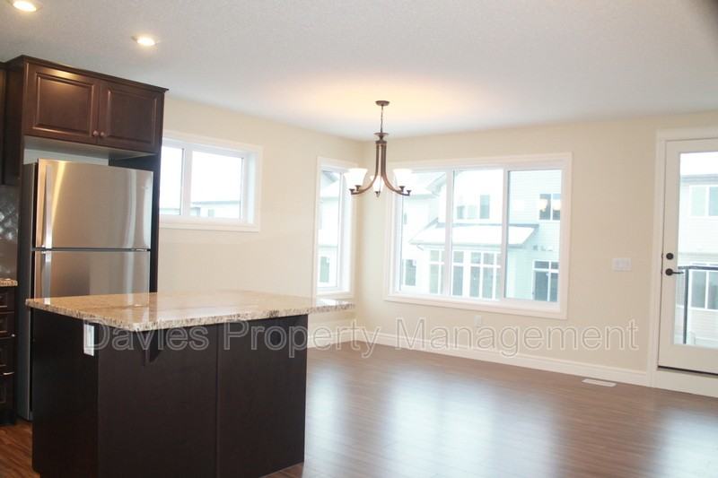 446 Allard Blvd Sw #30 - Photo 6 of 19