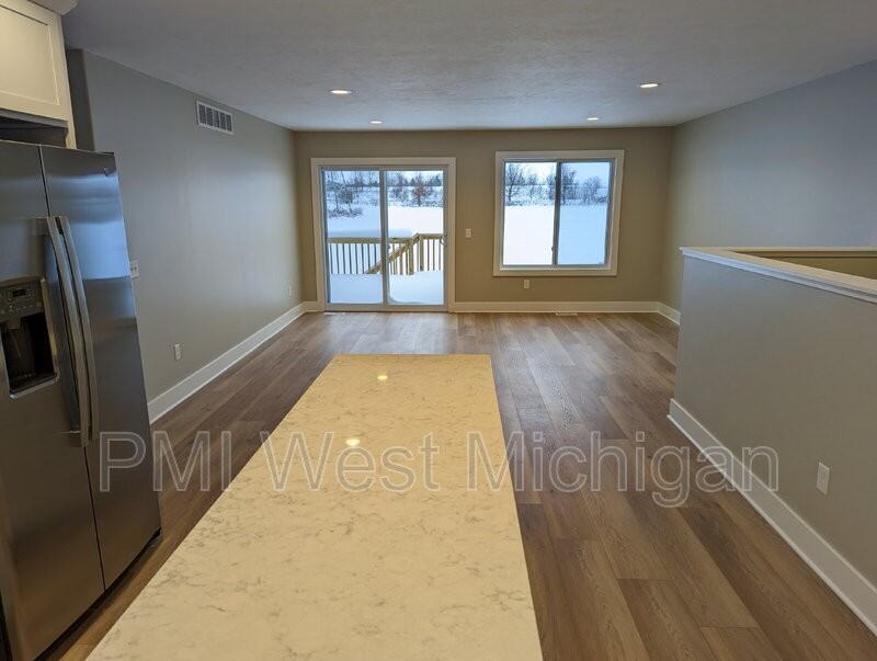 30 Ransom St Sw - Photo 4 of 22