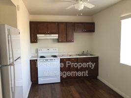 featured image of 1040 N 28th St #6