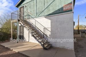 featured image of 1040 N 28th St #8