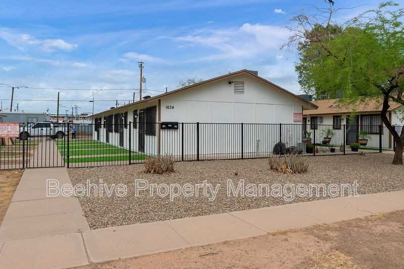 1634 E Monroe St #2 - Photo 6 of 18