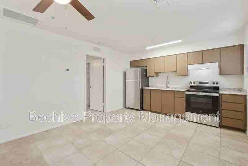 1634 E Monroe St #2 - Photo 7 of 18