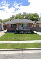featured image of 632 E Wilson Ave