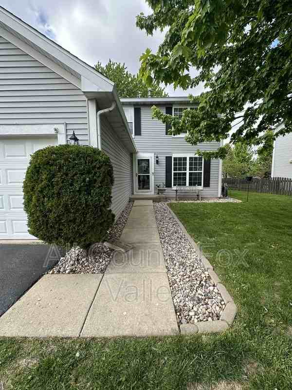 2627 Jenna Cir - Photo 2 of 17