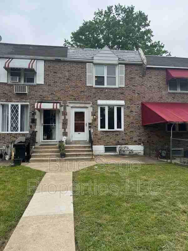 1017 Windsor Rd - Photo 2 of 28