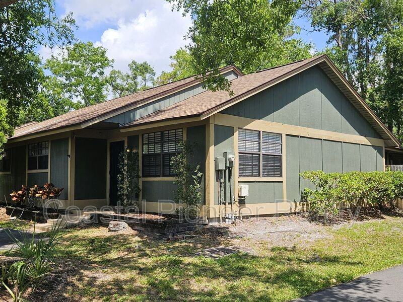 1003 Willow Pond Dr - Photo 2 of 26